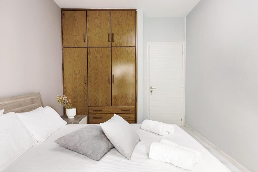 Casa Navarino - Premium Apartment In The City Centre เทสซาโลนิกิ ภายนอก รูปภาพ